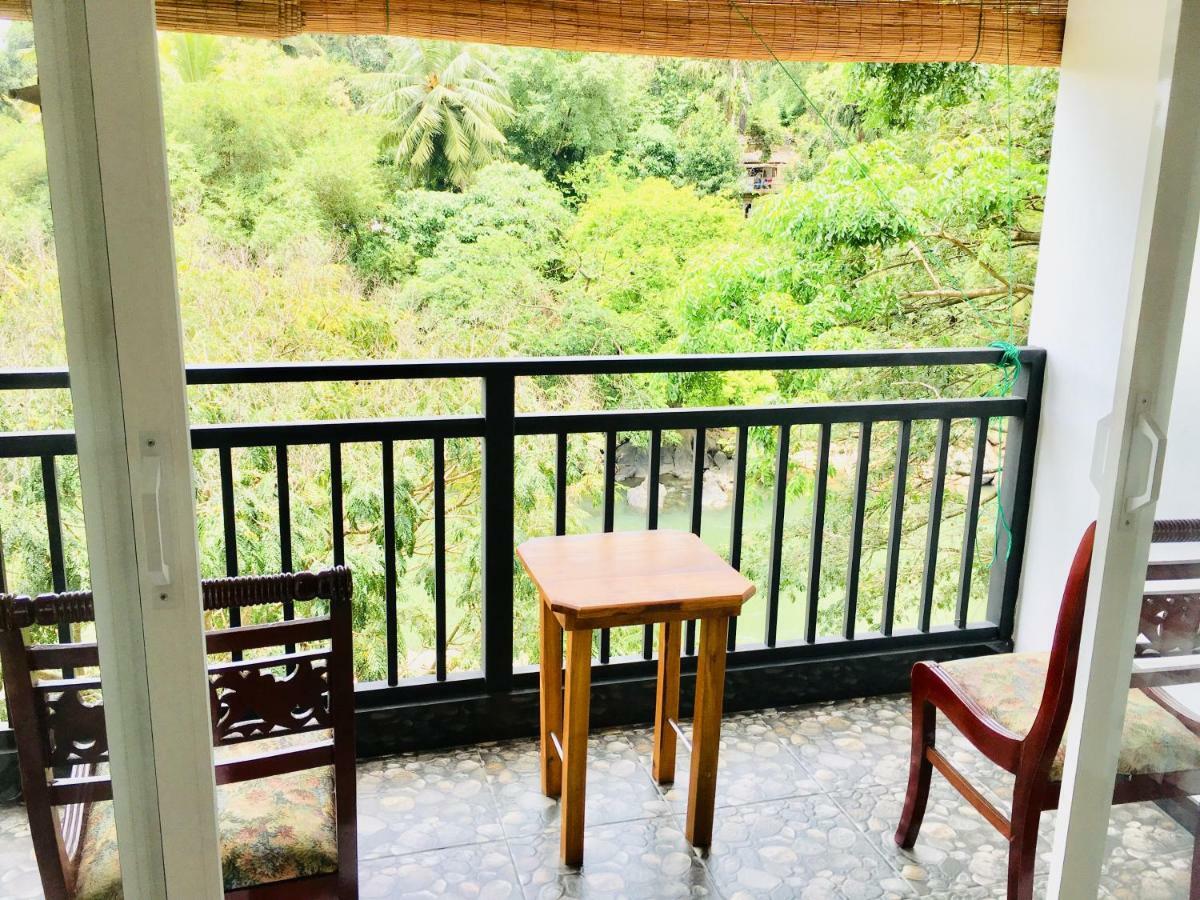 Jenushi Homestay Kandy Exterior foto